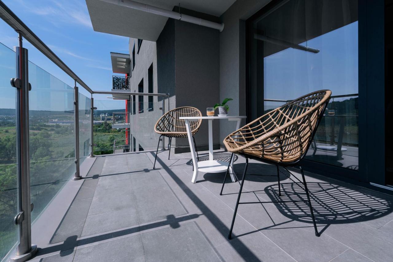 The 75 Apartment Targu Mures Exterior photo